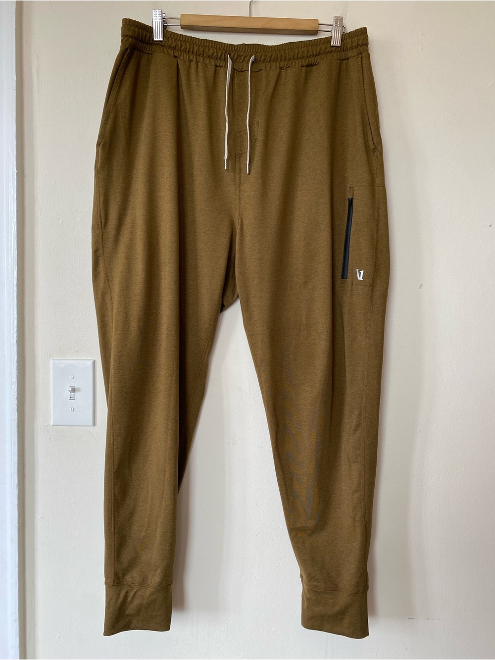 VUORI Men’s Sunday Performance Jogger Tobacco Heather Brown Sz XX Large